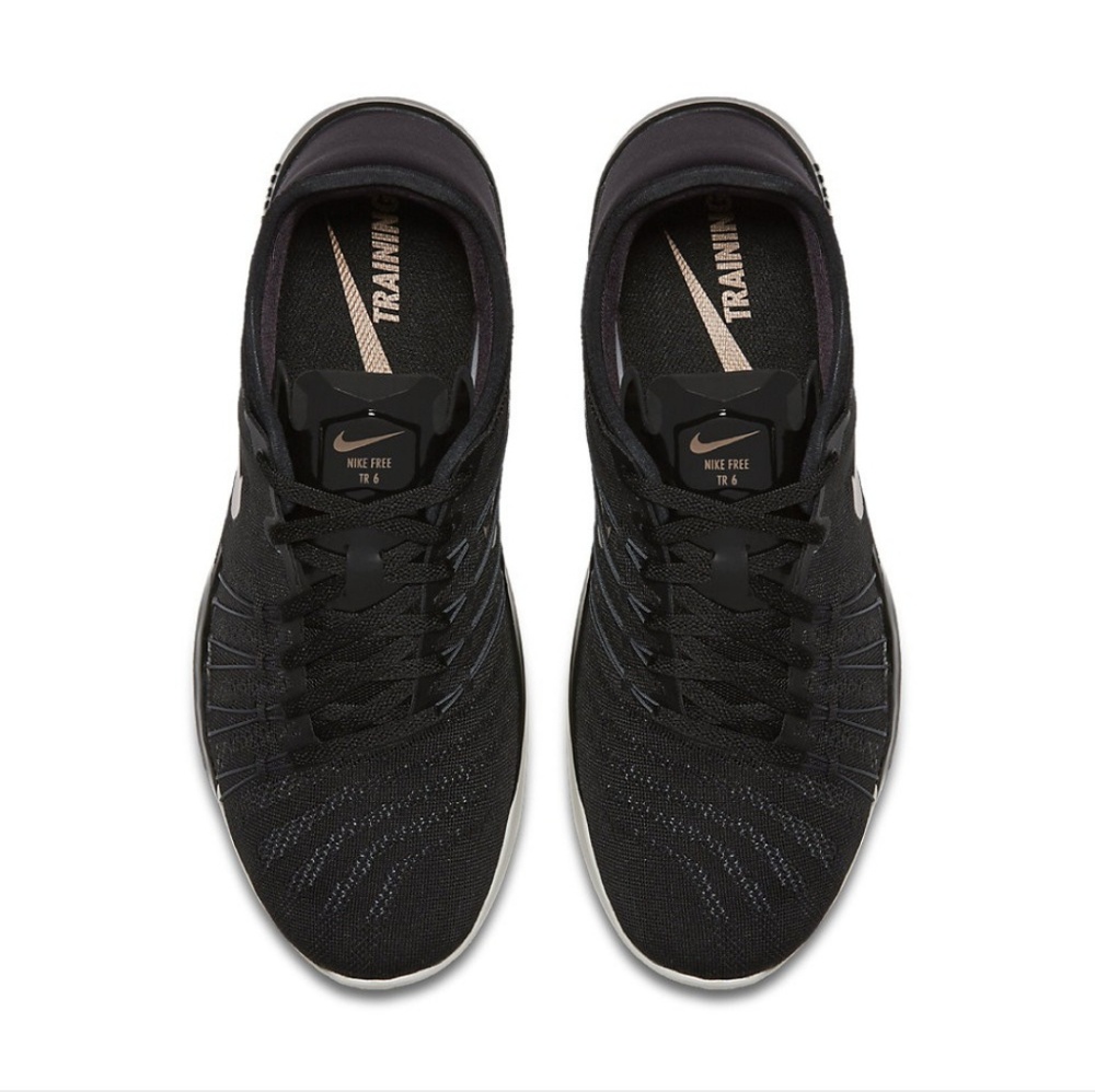 Nike Free TR 6 